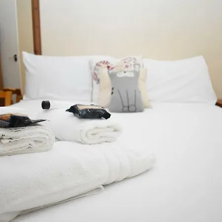Homely, Contemporary And Bright 1br Apartment! *