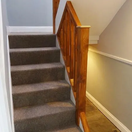 *new* Central Edinburgh, Historic 2br Appartamento Edimburgo