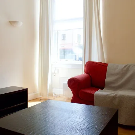 1 Bedroom Flat In Roseburn 爱丁堡