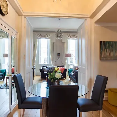 2 Bedroom Edimburgo