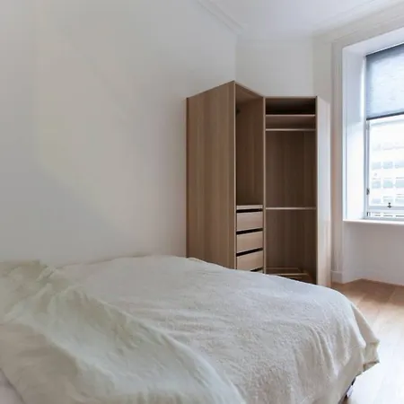 아파트 2 Bedroom Near Castle