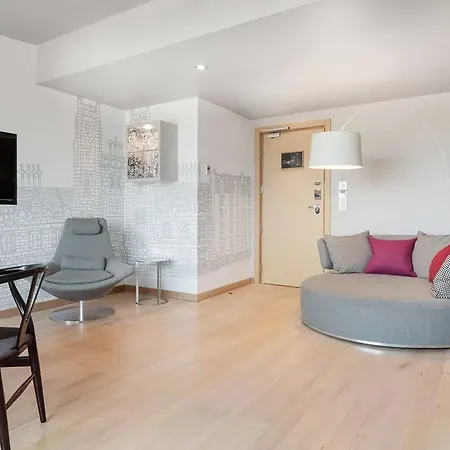 Hotel Radisson Collection Hotel, Royal Mile 5*