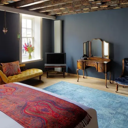 Radisson Collection Hotel, Royal Mile