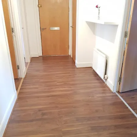 Apartment Cables *