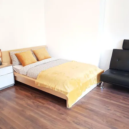 Cables Apartment