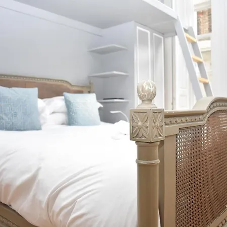 Frederick Street - Stylish In The Heart Of New Town! *