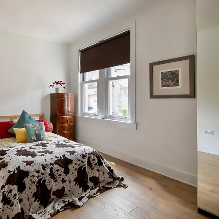 Edinburgh Central Apartment Apartamento