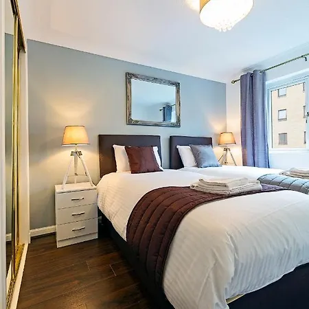 Apartment Haymarket - Modern, Specious, Cental Location 3 Bedr Edinburgh