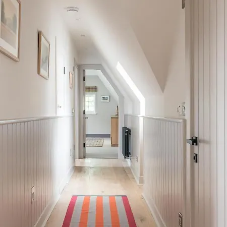 Apartmán Amazing Penthouse, Stunning Views, Castle 2 Mins *