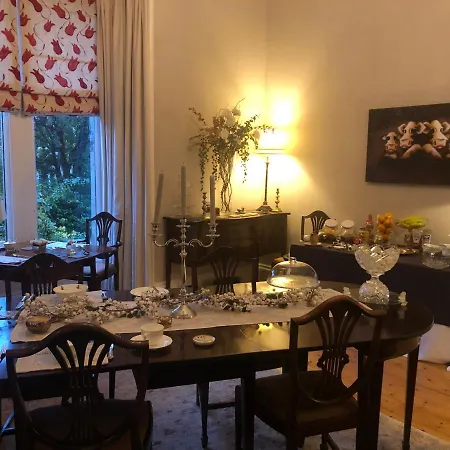 住宿加早餐酒店 Claremont House