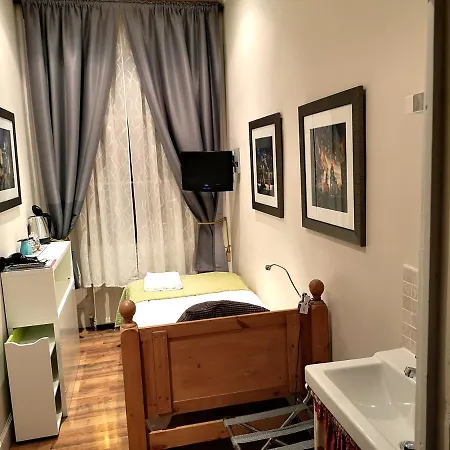 Dene Guest House, New Town Edinburgh