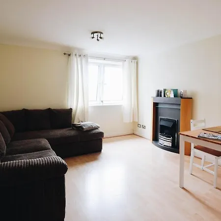 Modern, Central, Peaceful Flat * Edimburgo