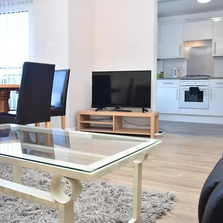 Bright 2br Flat Close To Craigmillar Castle