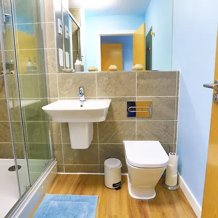 Quiet Flat Close To Holyrood Palace * Edinburgh