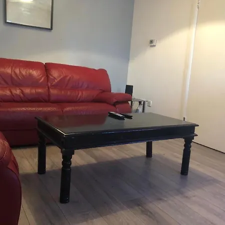 Meadowbank Apartment