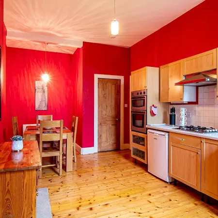 Beautiful And Bright Georgian Style Morningside - Pass The Keys