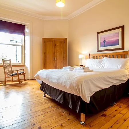 Beautiful And Bright Georgian Style Morningside - Pass The Keys * Edinburgh