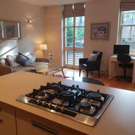 Prime Location - City Centre Flat With Private Parking Διαμέρισμα *