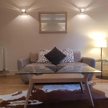 Prime Location - City Centre Flat With Private Parking Διαμέρισμα *