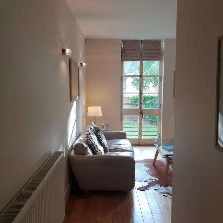 Prime Location - City Centre Flat With Private Parking Διαμέρισμα Εδιμβούργο