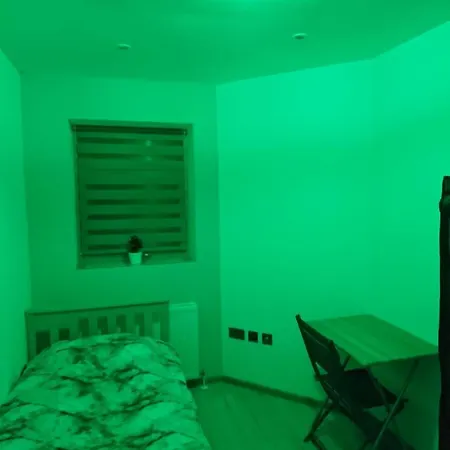 Edinroom * Edinburgh