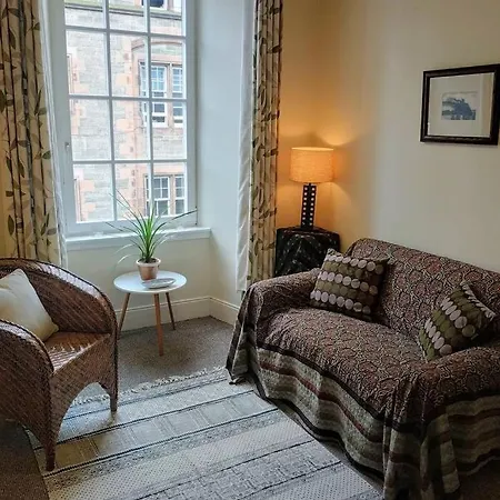 Appartement Bright, Cosy In The Old Town *