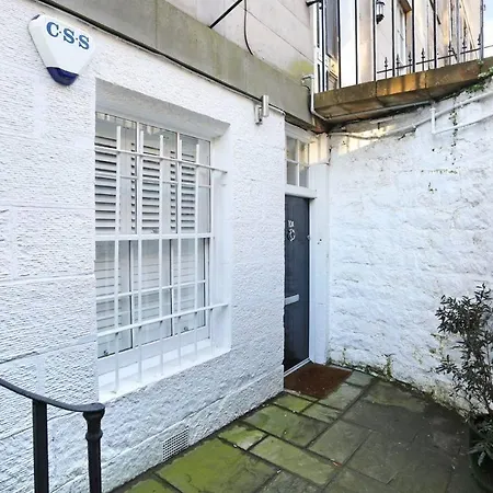 Joivy Vibrant Near Calton Hill Εδιμβούργο