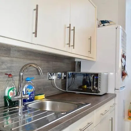 Apartment Modern And Bright 1 Bed Flat Near Leith Edinburgh