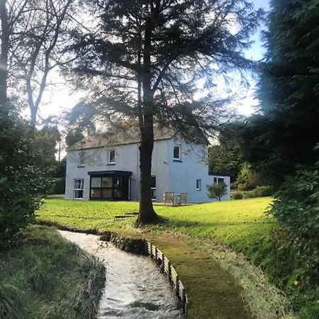 Burnside House With Hot Tub - Perfect For Family Gatherings & Special Occasions 度假居