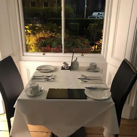 Pensionat Sheridan 4*