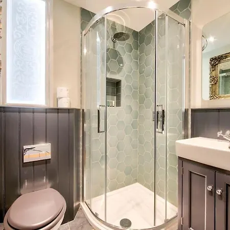 Upper Bow - Elegant Traditional And Modern Near Castle Appartamento Edimburgo