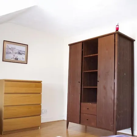 Guest house Centre *