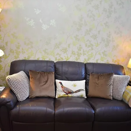 Διαμέρισμα Charming 1br Less Than 15 Minutes To Princes St. *