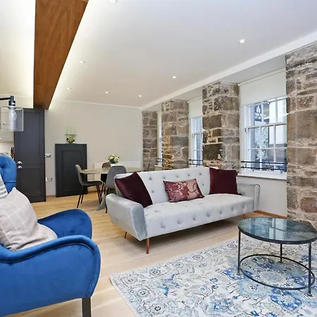 Joivy Beautiful 2 Bed Flat On The Royal Mile Lejlighed *