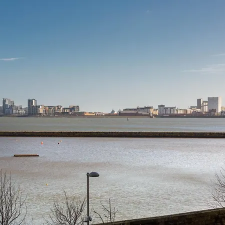 411 Corinthian Quay