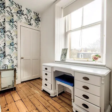 Stunning 2br In Morningside Apartment Edinburgh