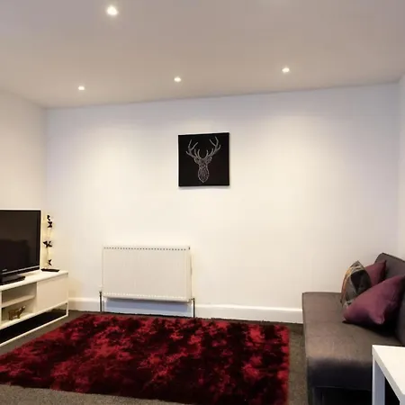 Apartamento Broughton - Alluring One Bedroom Flat, Excellent Location,