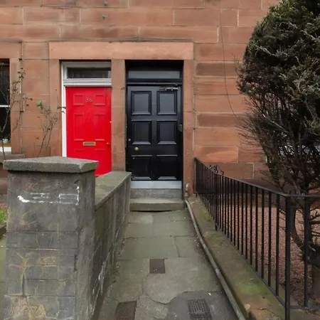 Broughton - Alluring One Bedroom Flat, Excellent Location, * Edimburgo