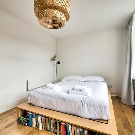 Apartament Nature-inspired Flat Near Leith Walk By Guestready