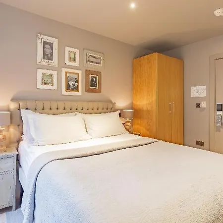 Murrayfield Hotel 4*