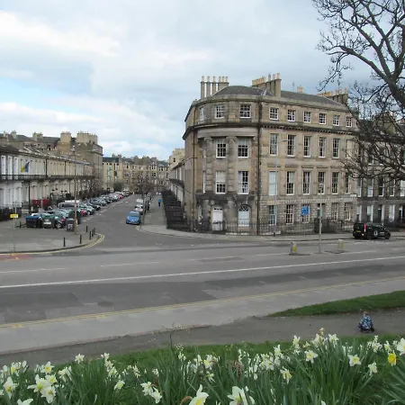 Πανσιόν Lantern