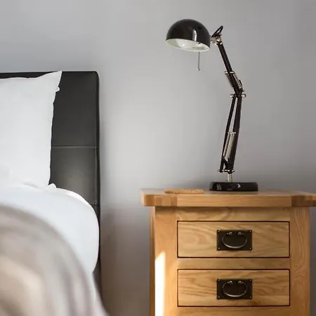 Castle Vista, Grassmarket Apartment Edinburgh