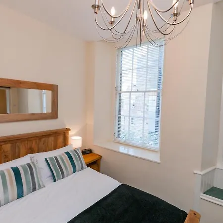 Edinburgh Accommodation