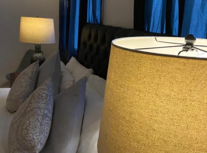 Queen Street Boutique Aparthotel