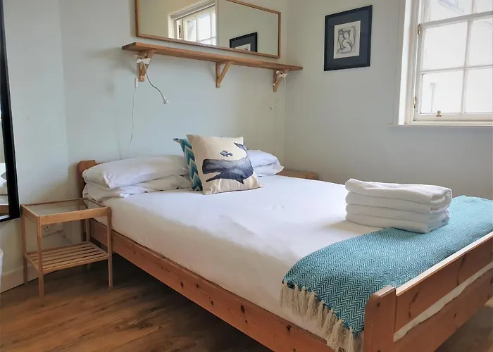 Canongate - Spacious And Historic 2 Bed Flat On Royal Mile דירה