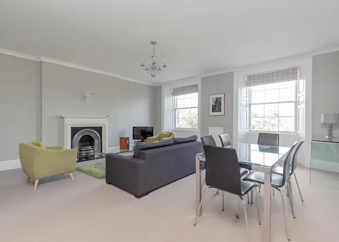 Destiny Scotland - Q-residence