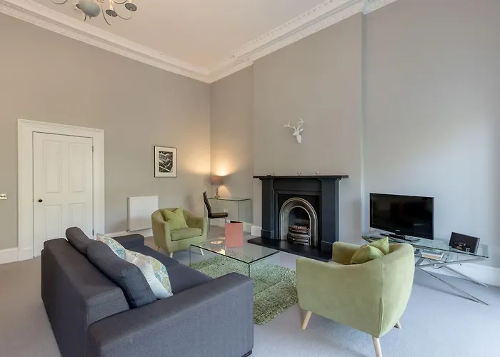 Destiny Scotland - Q-residence Apartment Edinburgh