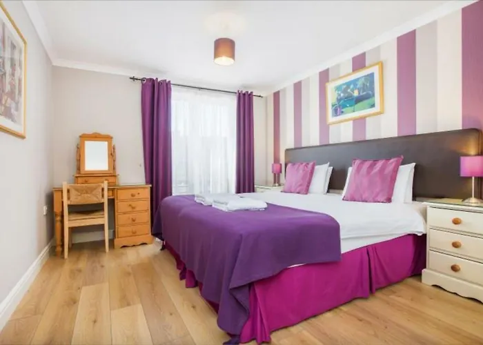 מלון דירות Edinburgh Aparthotel 4*