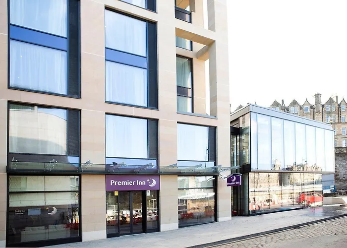 Premier Centre Royal Mile 3* Edinburgh