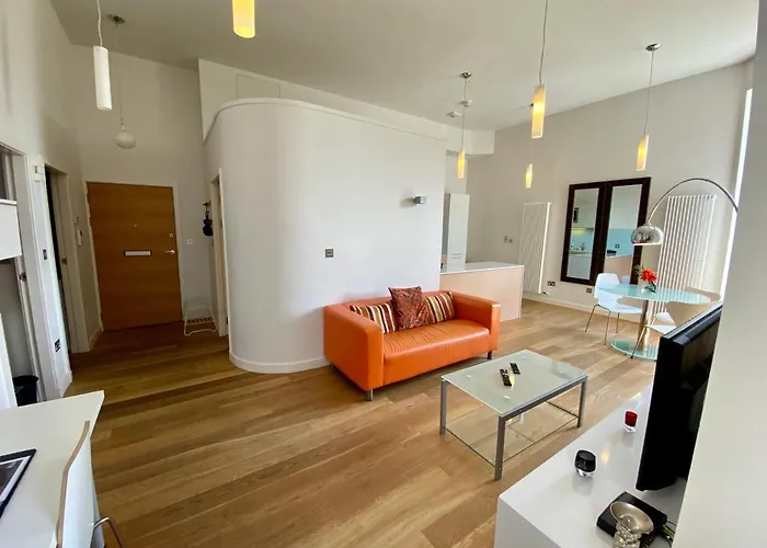 Quartermile Serviced Apart Otel *